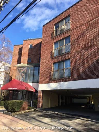 Main picture of 23 Elm St