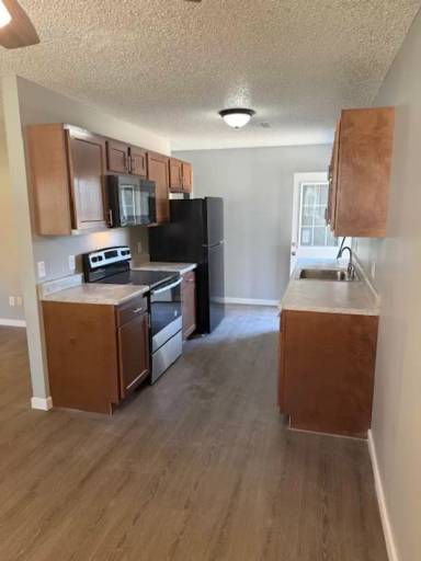 Main picture of 134 N Illinois St