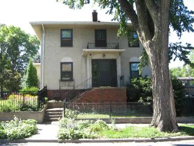 Main picture of 305 W 48th St