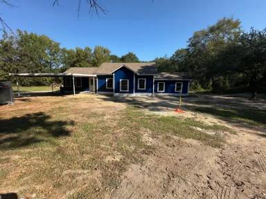 Main picture of 543 Lamb Rd