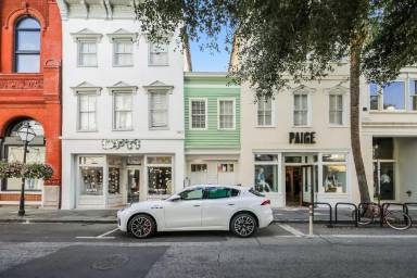 Main picture of 363 King St