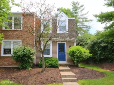 Main picture of 2985 Mossy Brink Ct