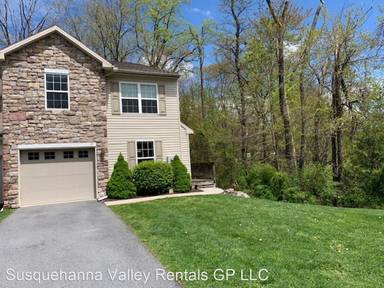 Main picture of 43 Crooked Dr