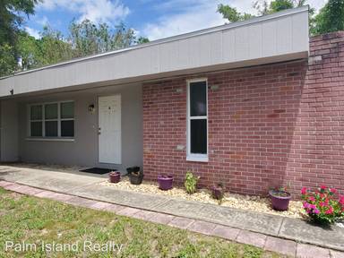 Main picture of 3366 Camelot Dr