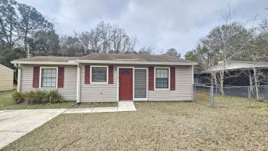 Main picture of 7516 John F Kennedy Dr W