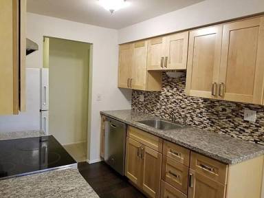 Main picture of 17106 NE 45th St