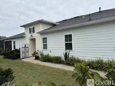 Main picture of 84 Cool Breeze Dr