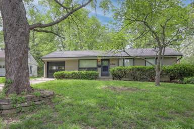 Main picture of 5336 Appleton Ave