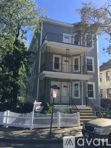 Main picture of 17 Vermont Ave