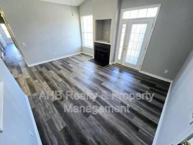 Main picture of 3009 Winston Dr