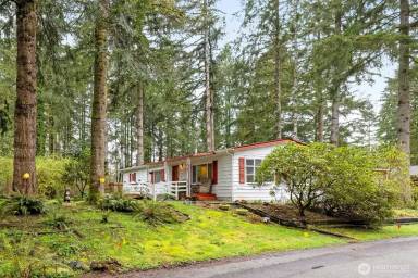 Main picture of 2535 70th Ave SW