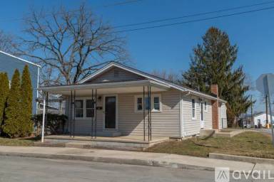 Main picture of 38 W George St