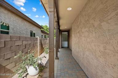 Main picture of 12114 W Desert Moon Way