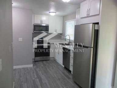 Main picture of 10615 10th Avenue Ct S