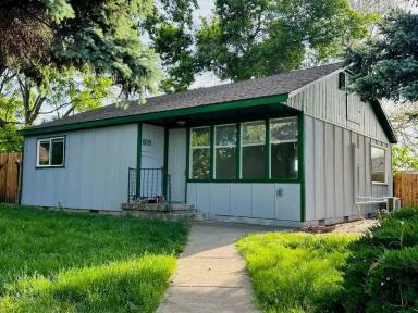Main picture of 919 Snow Ave