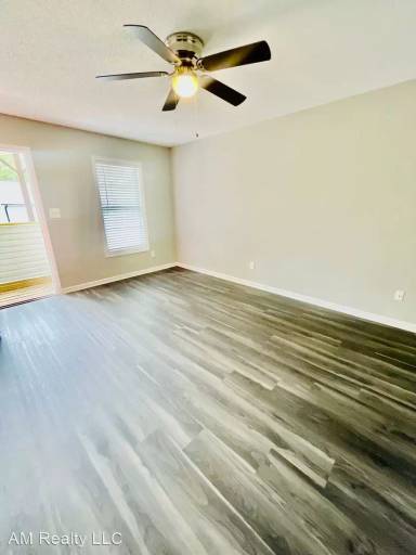 Main picture of 701 Rain Place Ct