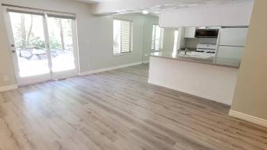Main picture of 436 E Creekside Cir