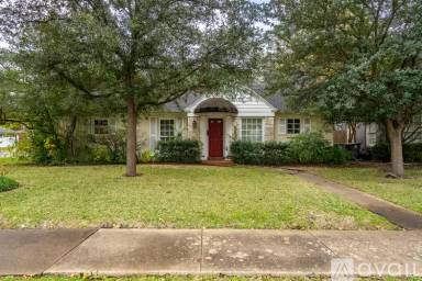 Main picture of 6054 Revere Pl