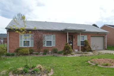 Main picture of 516 Country Club Dr