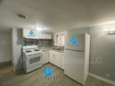 Main picture of 5007 Magoun Ave