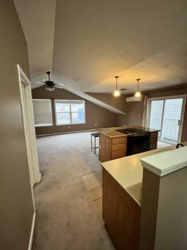 Main picture of 2049 Ruckle St