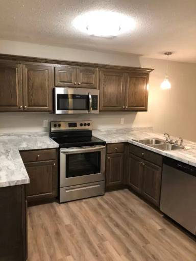 Main picture of 1068 Mace Rd