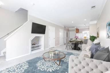 Main picture of Lakeside Apartments At Green Pastures and Aldersgate