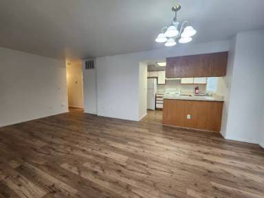 Main picture of 211 Michael Grv