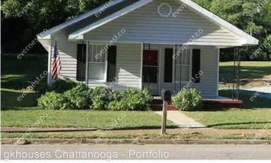 Main picture of 2413 Stuart St