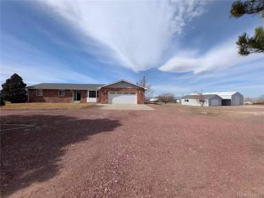 Main picture of 16621 Horizon Dr