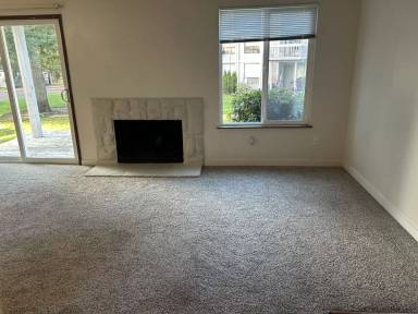 Main picture of 28 S 341st Pl
