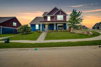 Main picture of 10912 Rochelle Ct