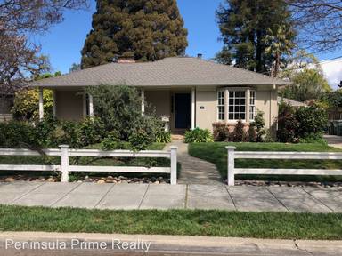 Main picture of 46 Woodsworth Ave