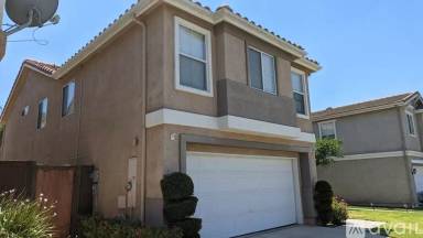 Main picture of 13152 La Tierra Way