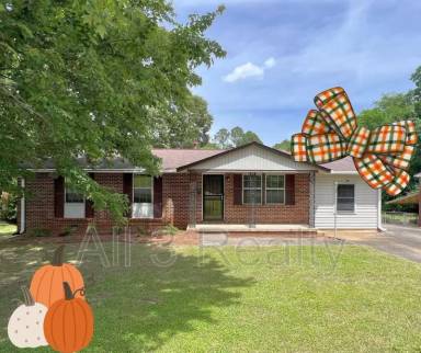 Main picture of 3627 Bennett Dr