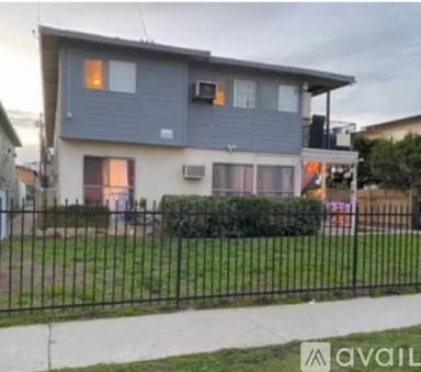 Main picture of 7319 Variel Ave