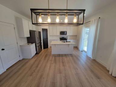 Main picture of 58 Marlowe Dr