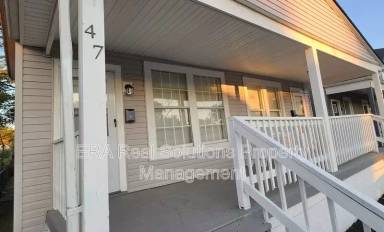 Main picture of 47 N Guilford Ave