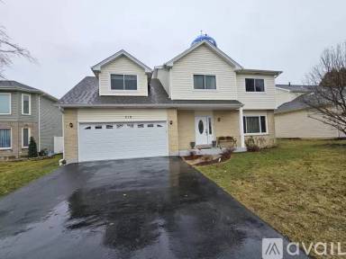 Main picture of 219 N Canyon Dr