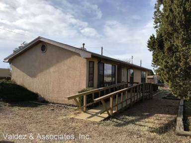 Main picture of 2430 Agua Fria St