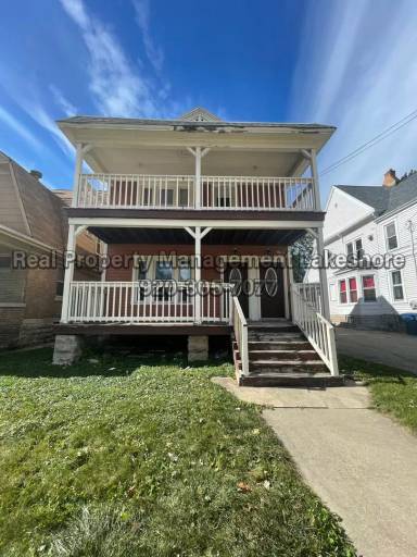 Main picture of 641 Jackson St