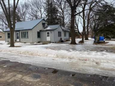 Main picture of 404 N 13th St