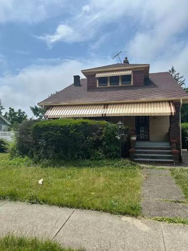 Main picture of 3658 E 138th St