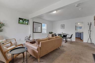 Main picture of 107 Betz Rd