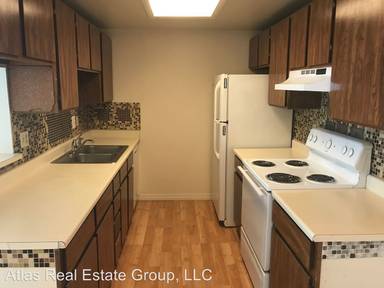 Main picture of 862 S Uravan Ct