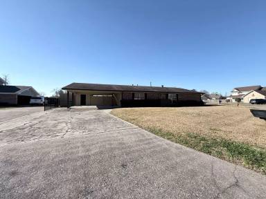Main picture of 2021 Marge Ln