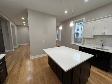Main picture of 246 Lehigh Ave