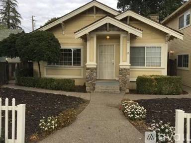 Main picture of 7530 Rosanna St