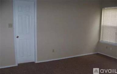 Main picture of 11922 Meadowfire Dr