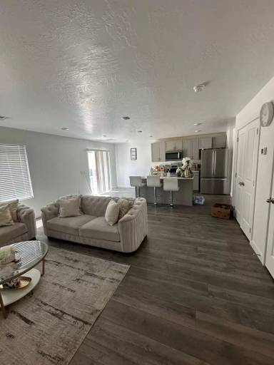 Main picture of 303 W 2050 N